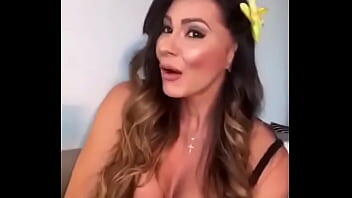 Esperanza Gomez Abandona la Profesión Que la Hizo Famosa