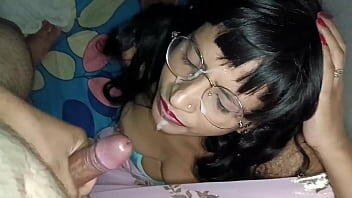 chupando india Grande polla deepthroat con facial corrida