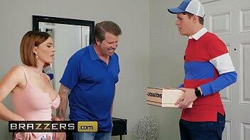 www.brazzers.xxx/gift - copie y vea el video completo de Krissy Lynn