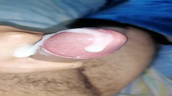 VIDEOS DE MASAJES DE VERGA TERMINANDO EN RICAS VENIDAS, ABUNDANTE SEMEN