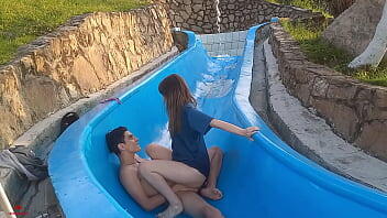 follada entre hermanastros