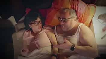 Anushka baile sexy y desnudo