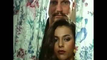 Sexo lento y sexy entre una mujer sexy y un buen hombre musculoso ...