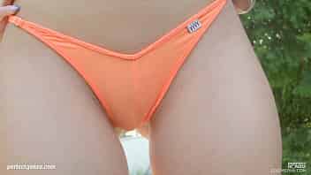 Morena caliente en la webcam - HotCam.pw